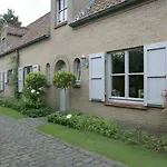 Pivoné Assebroek